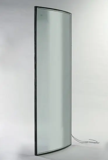 Curved heated glass